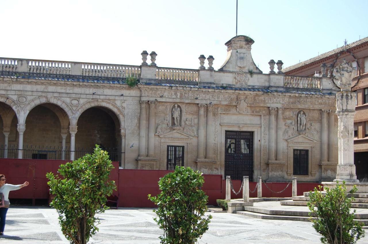 Guesting Basilica Apartment Jerez de la Frontera Luaran gambar